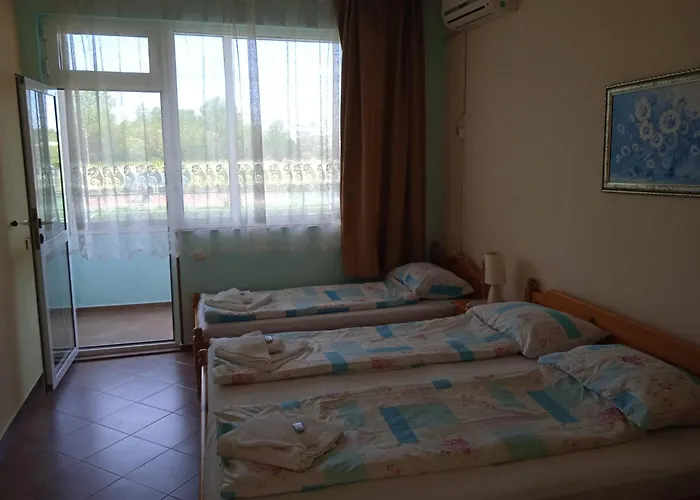 за гости нептун בית הארחה 3*