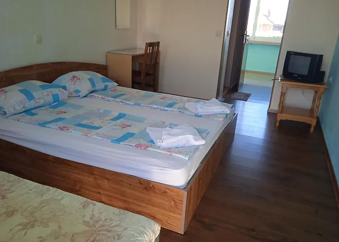 за гости нептун 3* צרבו